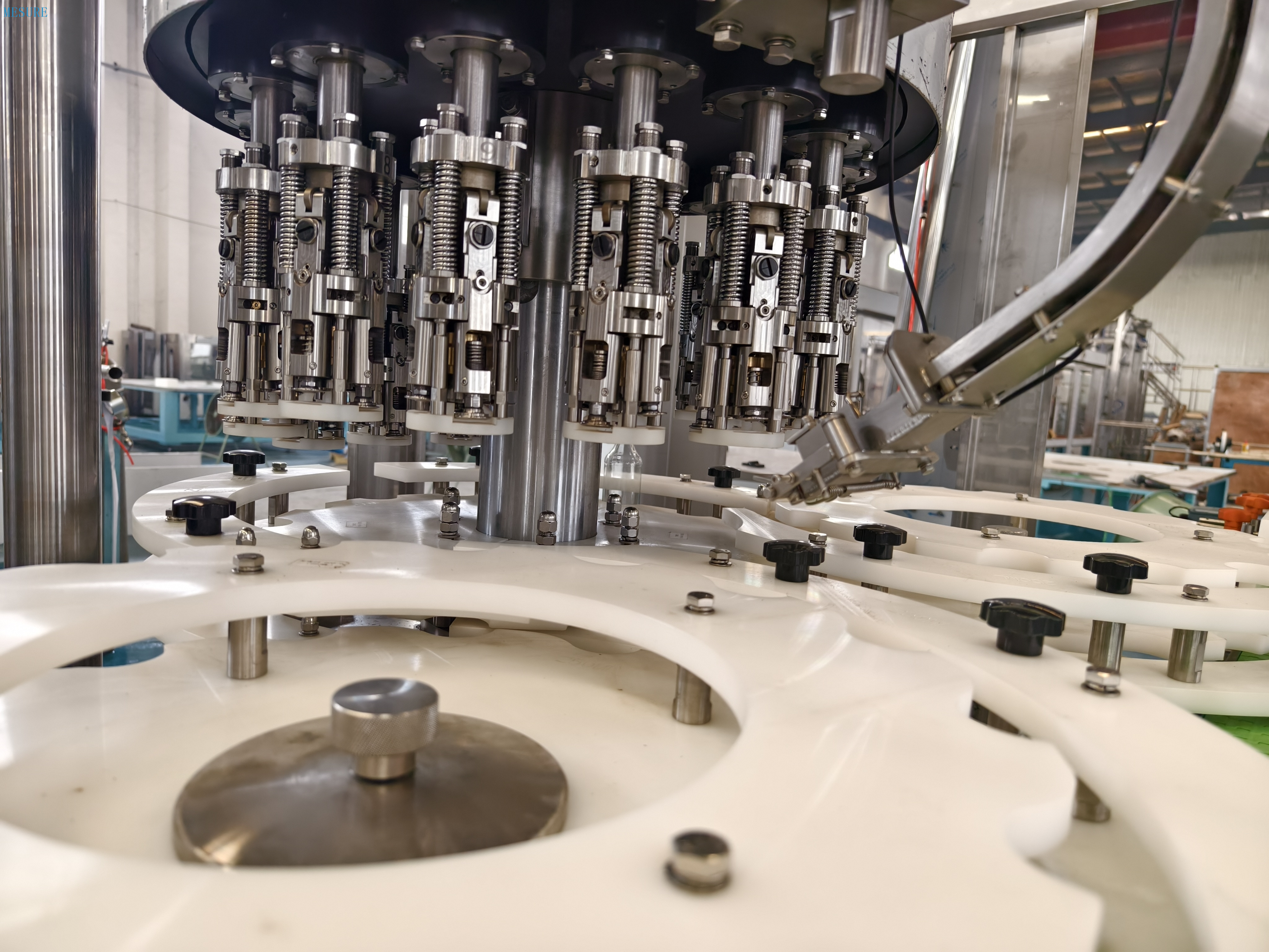 Cam Şişe Sıvı Su Doldurma Makinesi/ Su Üretim Hattı