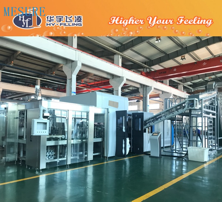 Juice Pet şişeleri için üfleme doldurma kaplama kombine makinesi | Özel çizgi, 12000bph yüksek verimlilik