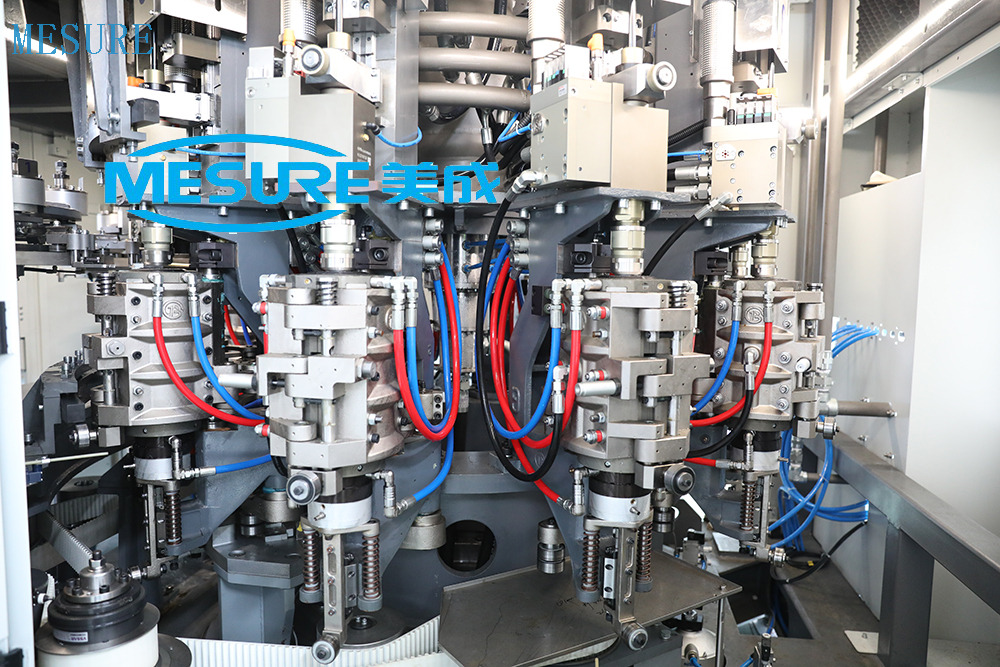 Sıcak Dolgu Pet Şişesi Hattı: Meyve suları için üfleme dolgulu kaplama kombine makinesi | Özel 18000bph yüksek çıkış